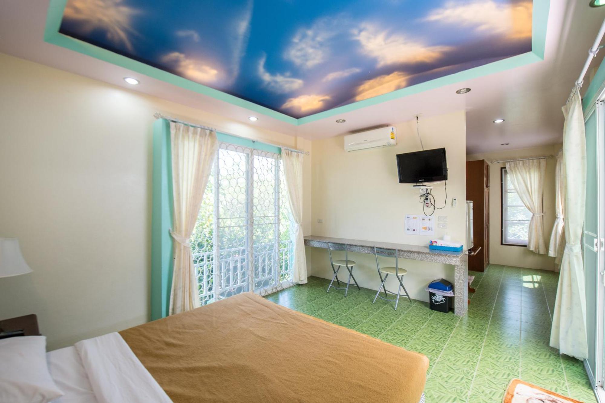 Poomvarin Resort Ban Wang Takhrai Rum bild